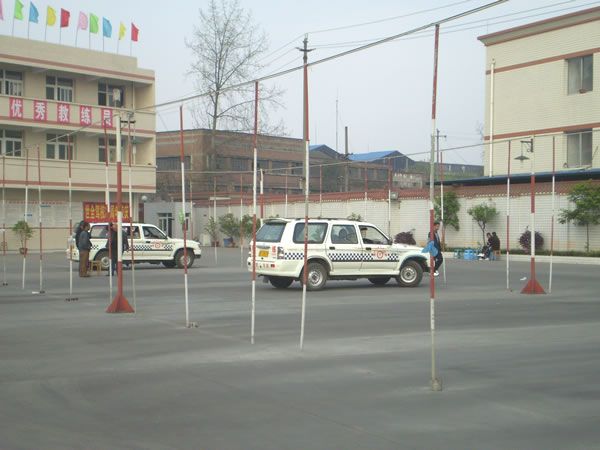 長榮駕校學(xué)車